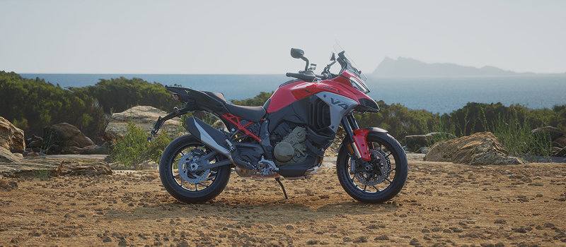 Multistrada V4 Banner