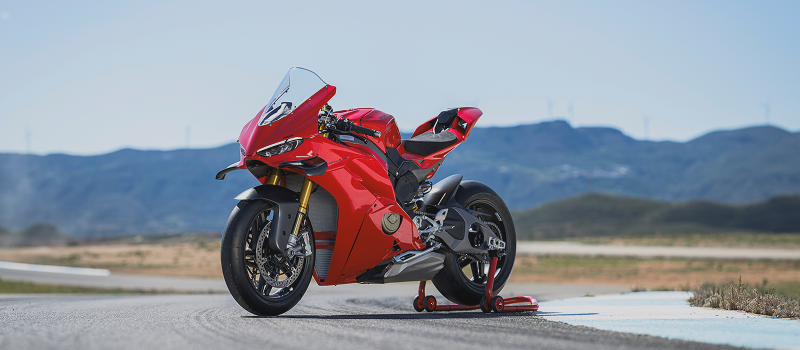 Panigale V4 S Carbon Banner