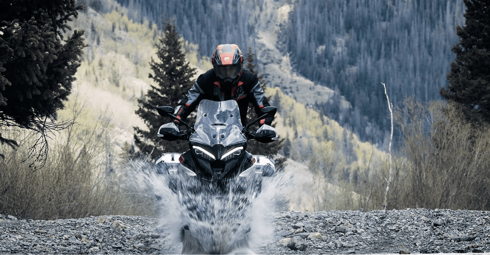 V4 Rally Travel Adventure