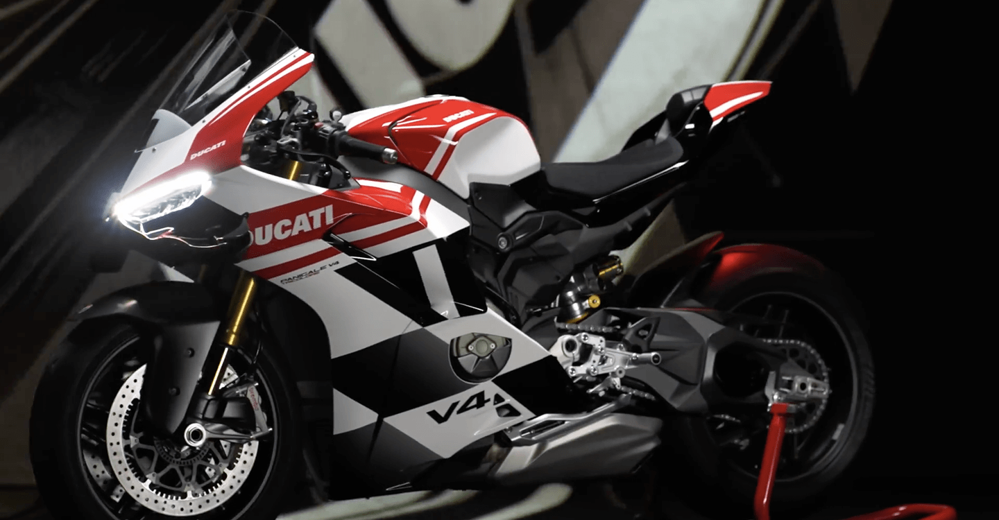 Panigale V4 Tricolore